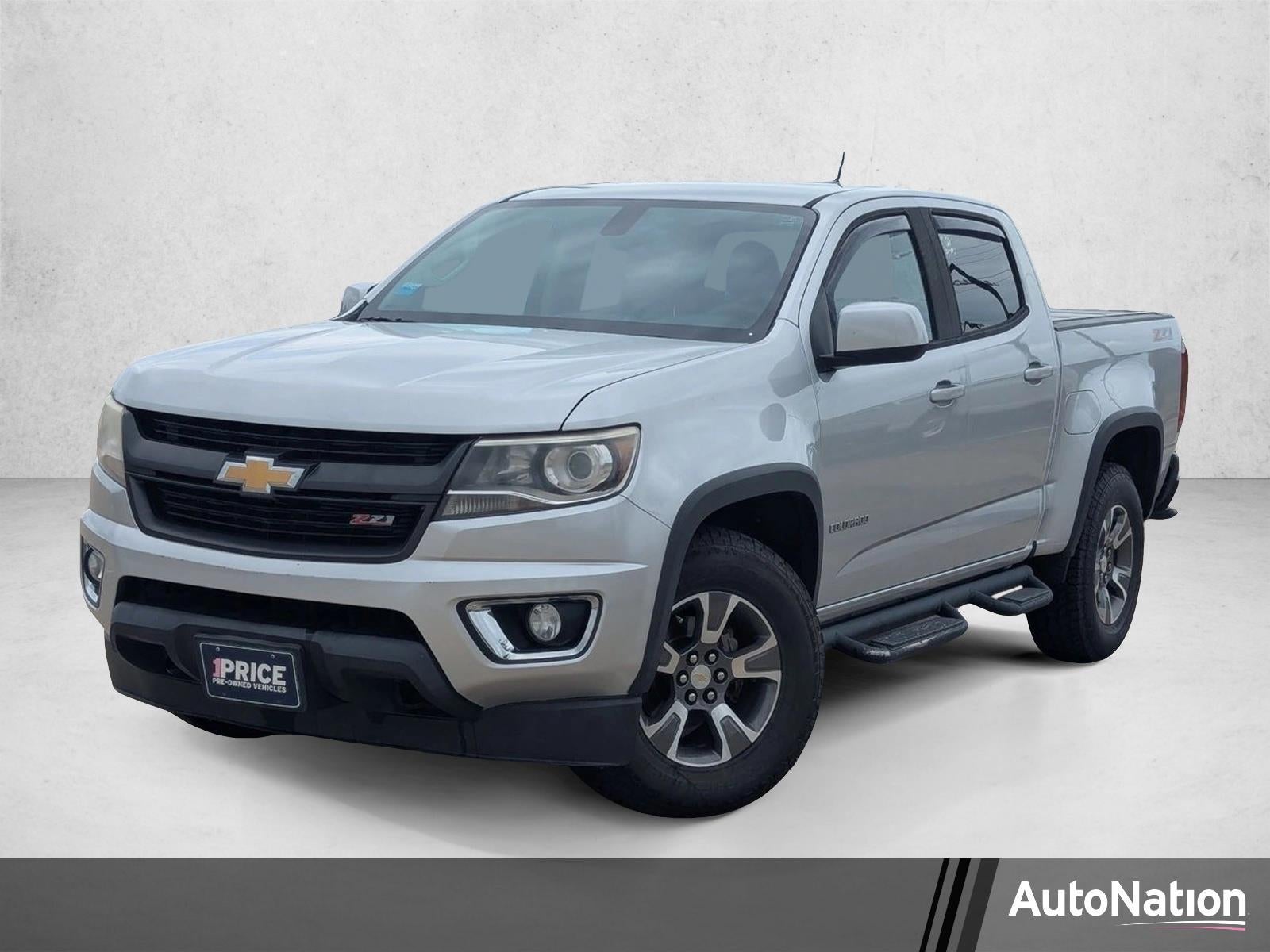 2019 Chevrolet Colorado 4WD Z71 in Silver Ice Metallic — front three-quarter view
