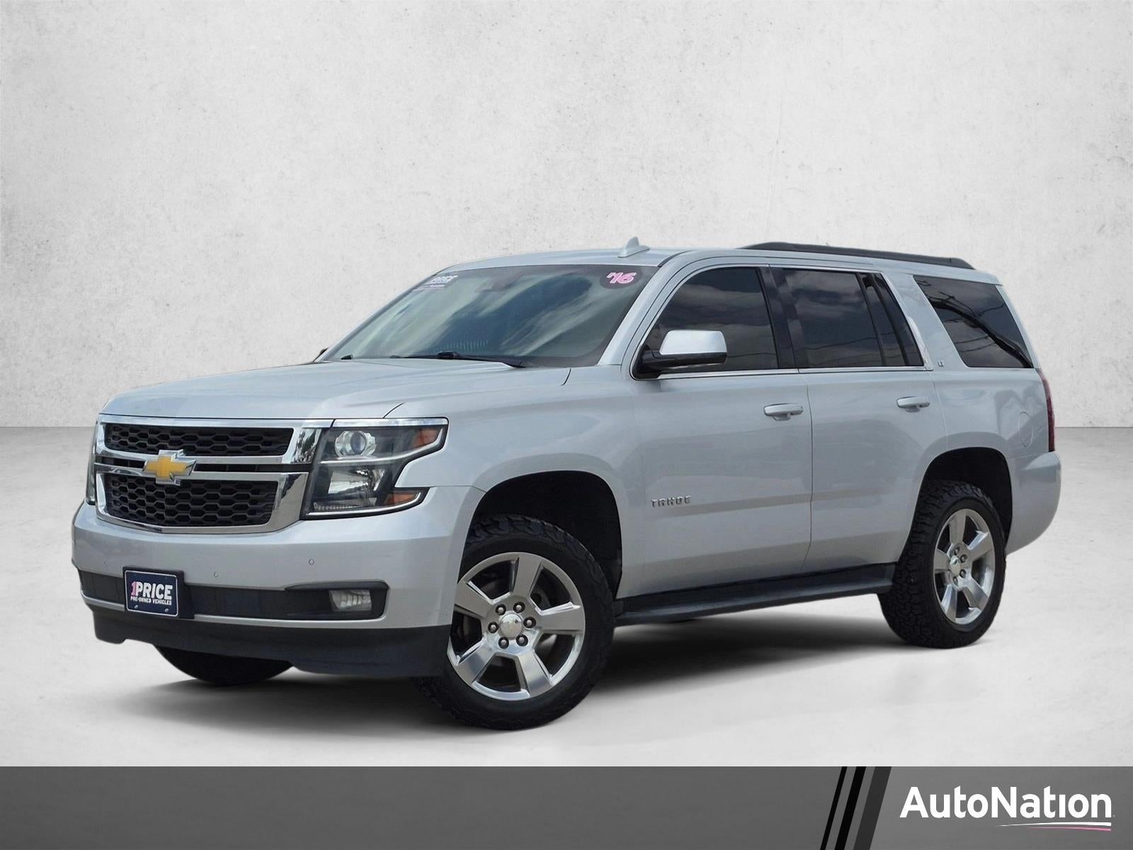 2016 Chevrolet Tahoe 2WD LT in Silver Ice Metallic — front three-quarter view