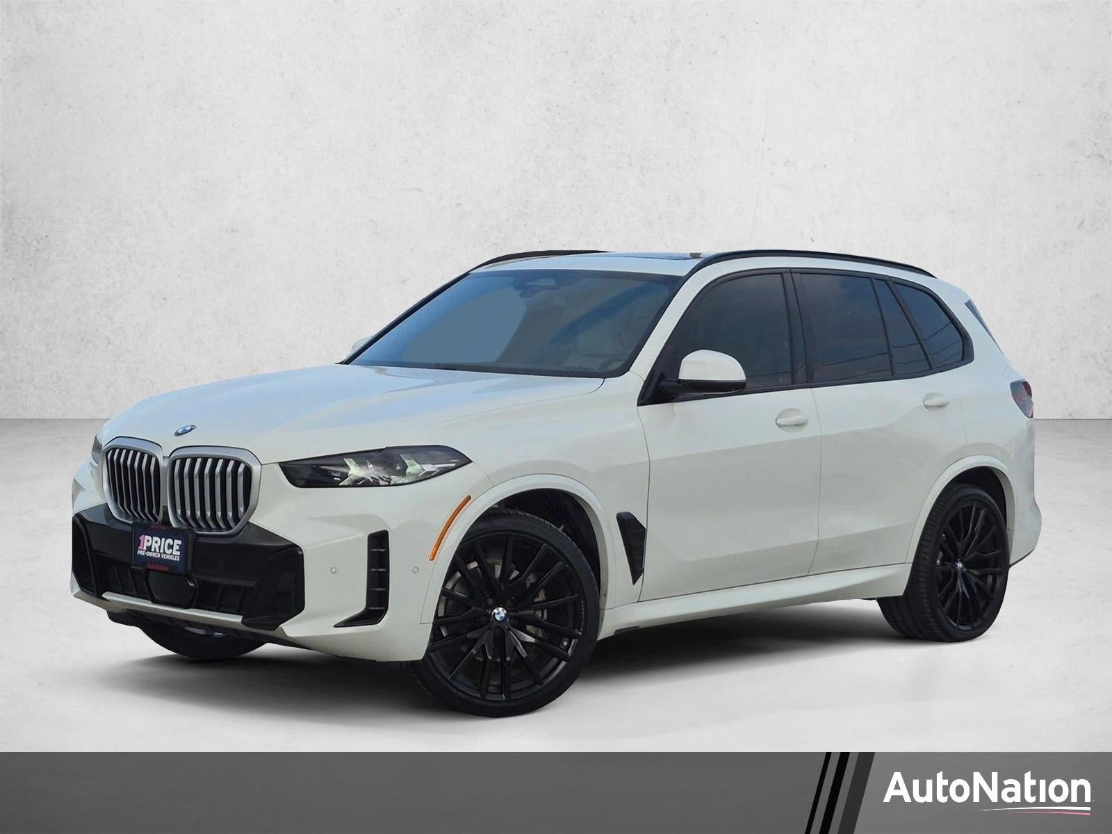 2024 BMW X5 sDrive40i Sports Activity Vehicle in Alpine White — front three-quarter view