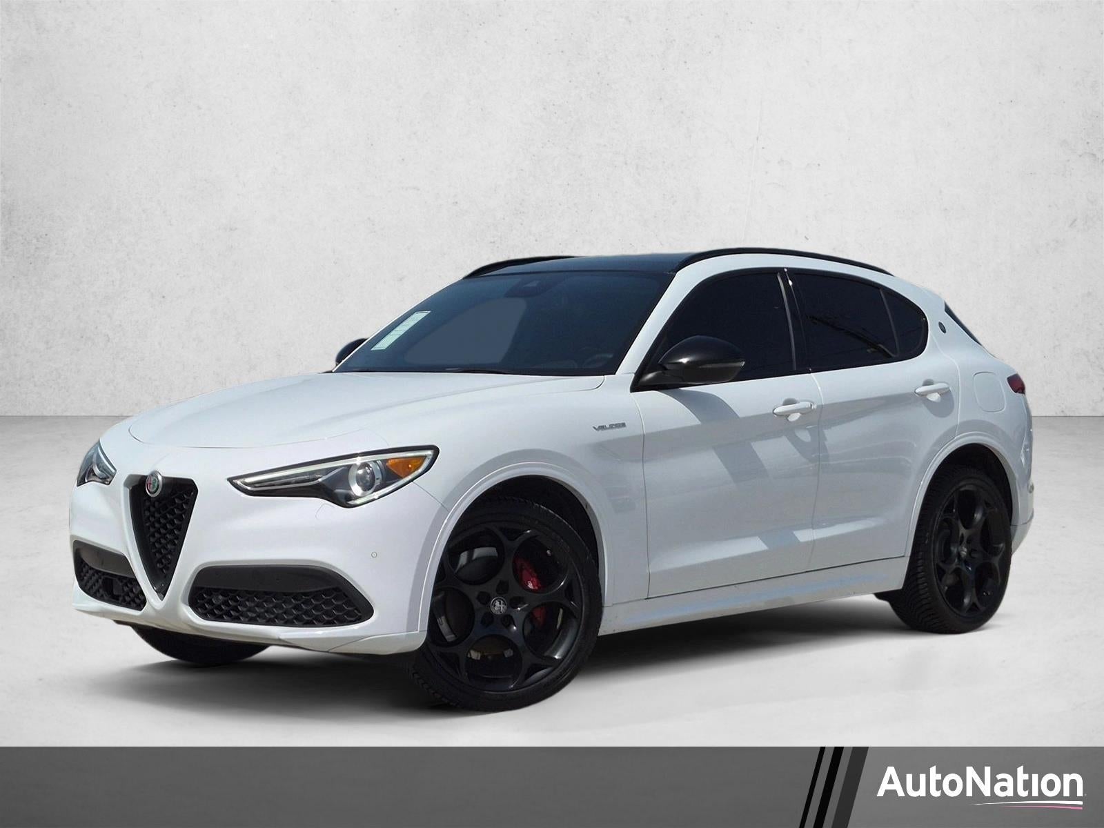 2022 Alfa Romeo Stelvio Veloce AWD in Alfa White — front three-quarter view